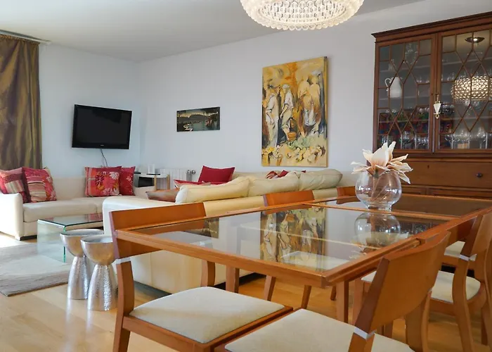 公寓 Oriente River View W/ Balcony&garage *