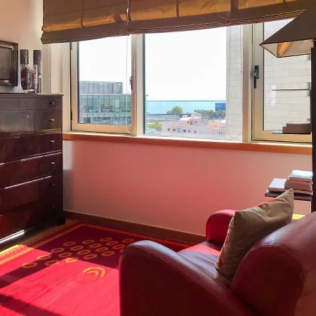 Apartamento Oriente River View W/ Balcony&garage