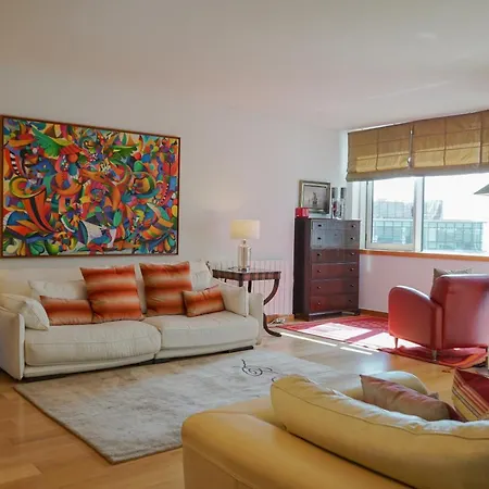 Apartamento Oriente River View W/ Balcony&garage